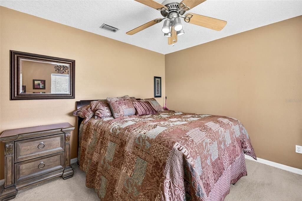 待售: $725,000 (4 贝兹, 3 浴室, 2910 平方英尺)