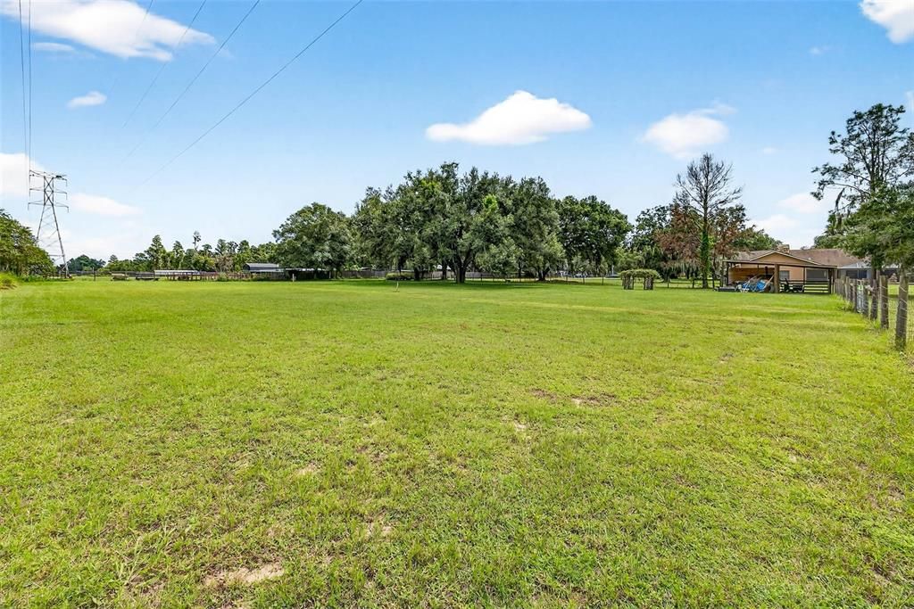 На продажу: $750,000 (5 спален, 3 ванн, 3413 Квадратных фут)