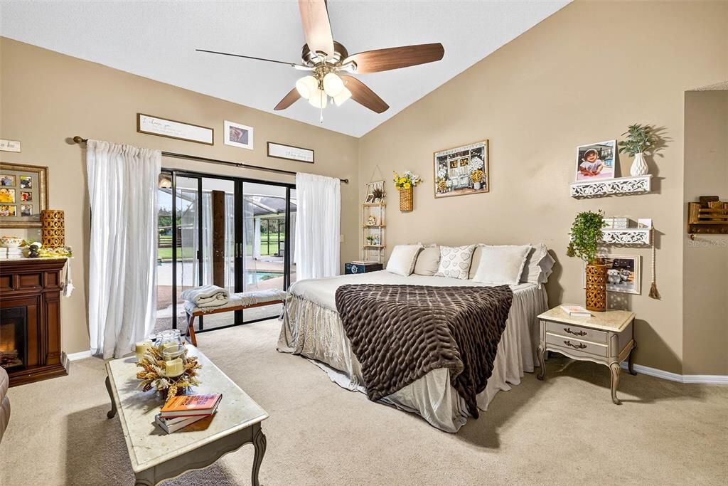 На продажу: $750,000 (5 спален, 3 ванн, 3413 Квадратных фут)