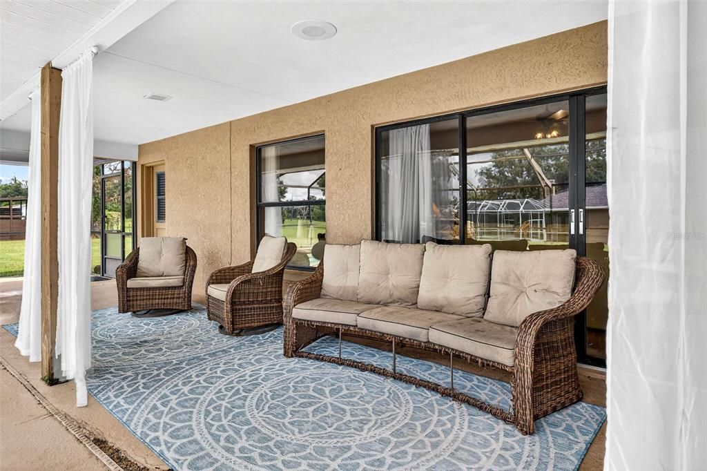 На продажу: $750,000 (5 спален, 3 ванн, 3413 Квадратных фут)