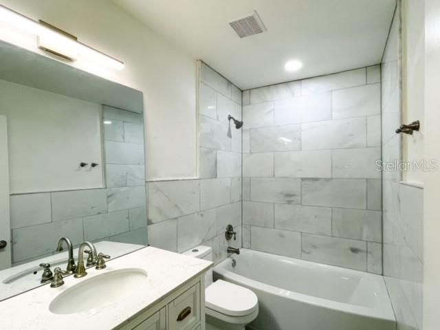 For Rent: $1,295 (1 beds, 1 baths, 660 Square Feet)