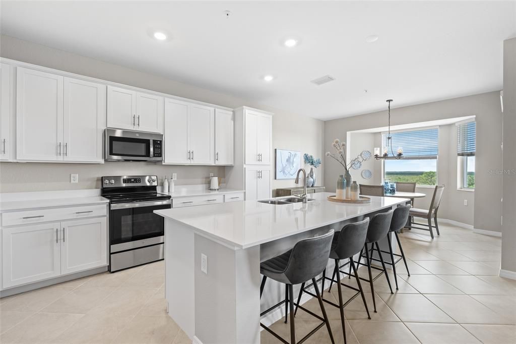 待售: $250,000 (2 贝兹, 2 浴室, 1198 平方英尺)