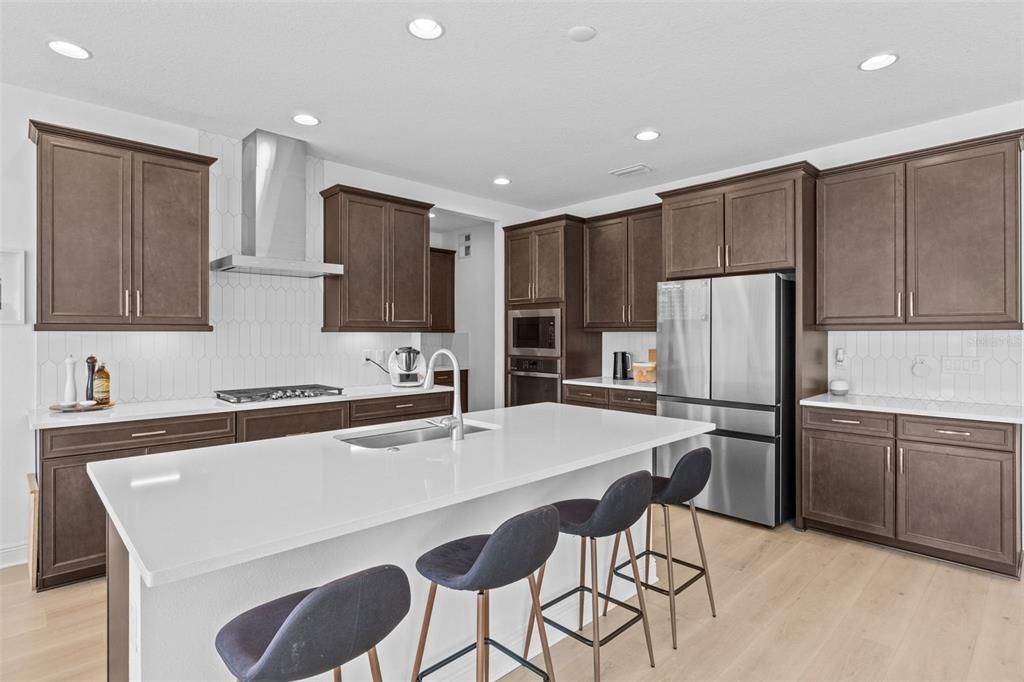 Active With Contract: $739,000 (4 beds, 3 baths, 3186 Square Feet)