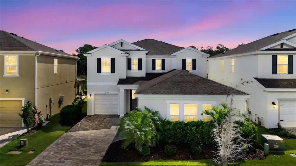 Active With Contract: $739,000 (4 beds, 3 baths, 3186 Square Feet)