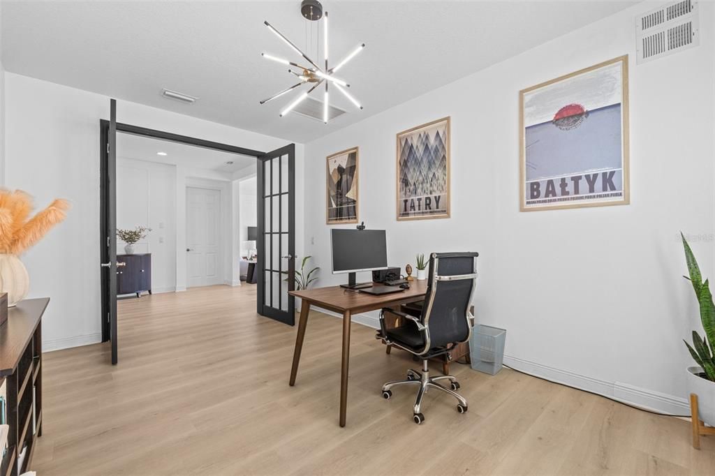 Active With Contract: $739,000 (4 beds, 3 baths, 3186 Square Feet)