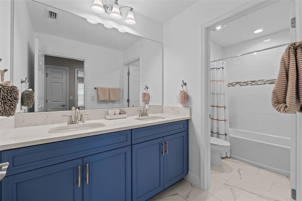 Active With Contract: $739,000 (4 beds, 3 baths, 3186 Square Feet)