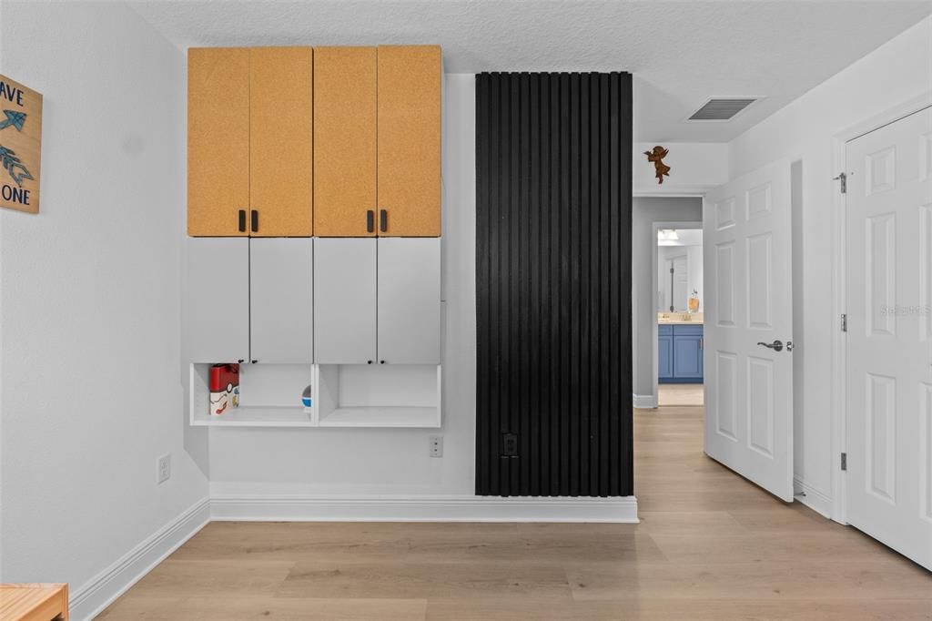 Active With Contract: $739,000 (4 beds, 3 baths, 3186 Square Feet)