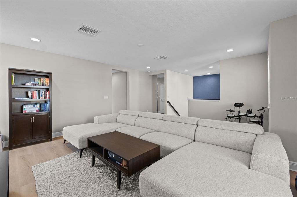 Active With Contract: $739,000 (4 beds, 3 baths, 3186 Square Feet)