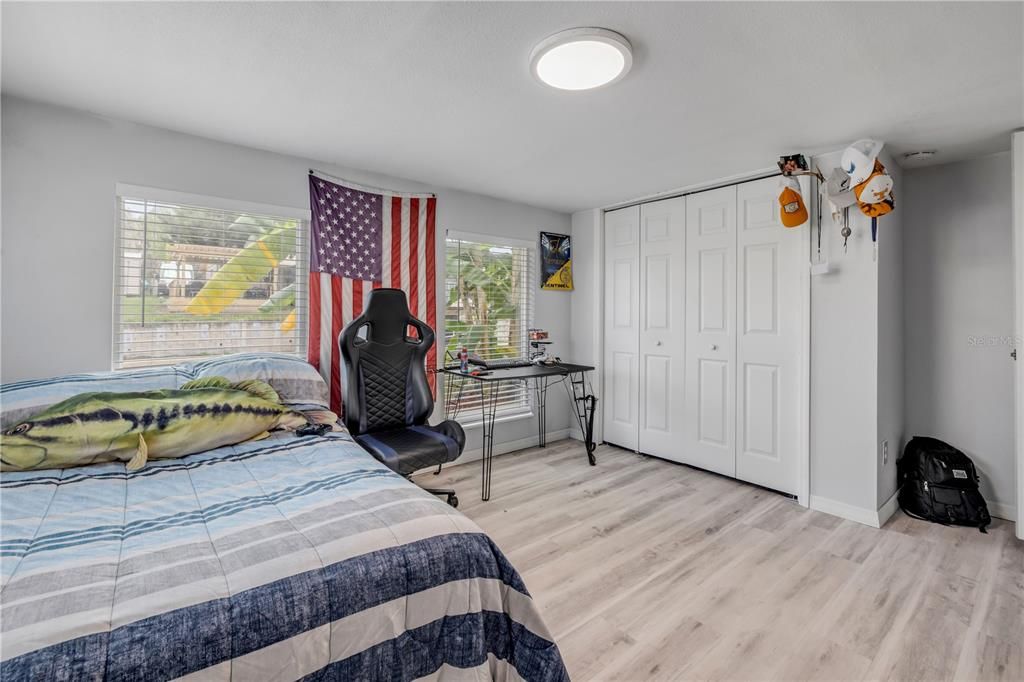 待售: $885,000 (4 贝兹, 2 浴室, 3014 平方英尺)