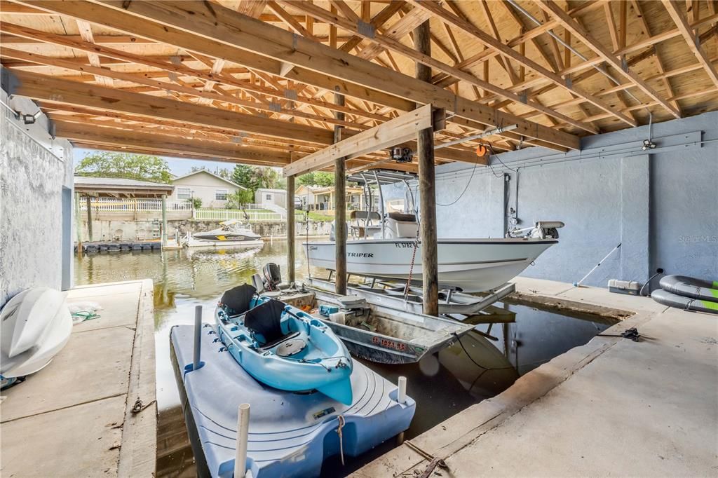 待售: $885,000 (4 贝兹, 2 浴室, 3014 平方英尺)