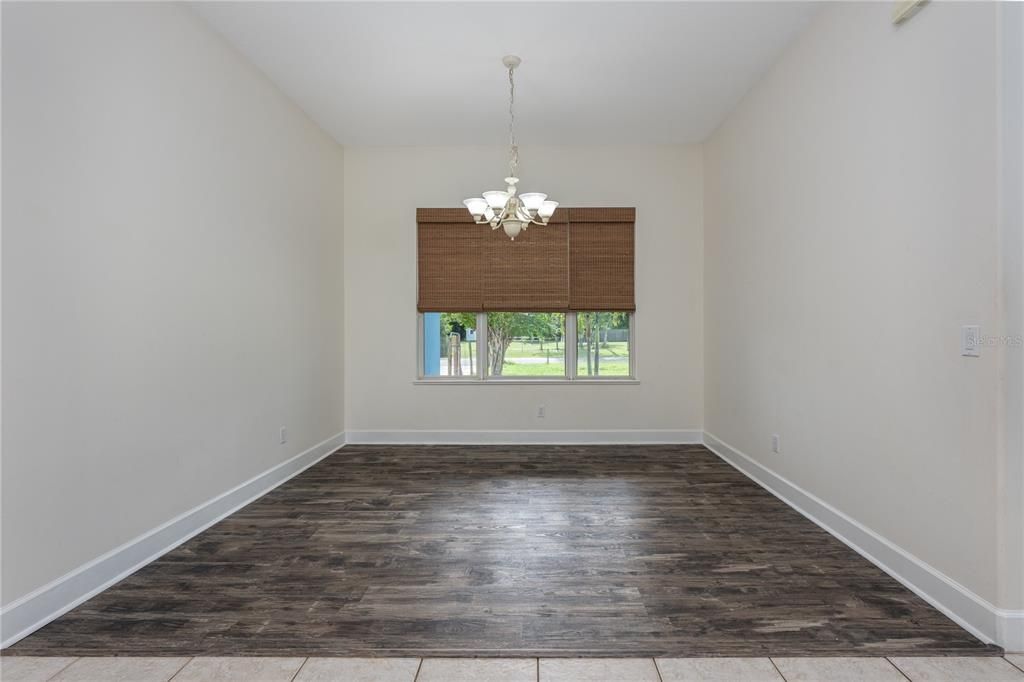 На продажу: $574,900 (3 спален, 3 ванн, 2546 Квадратных фут)