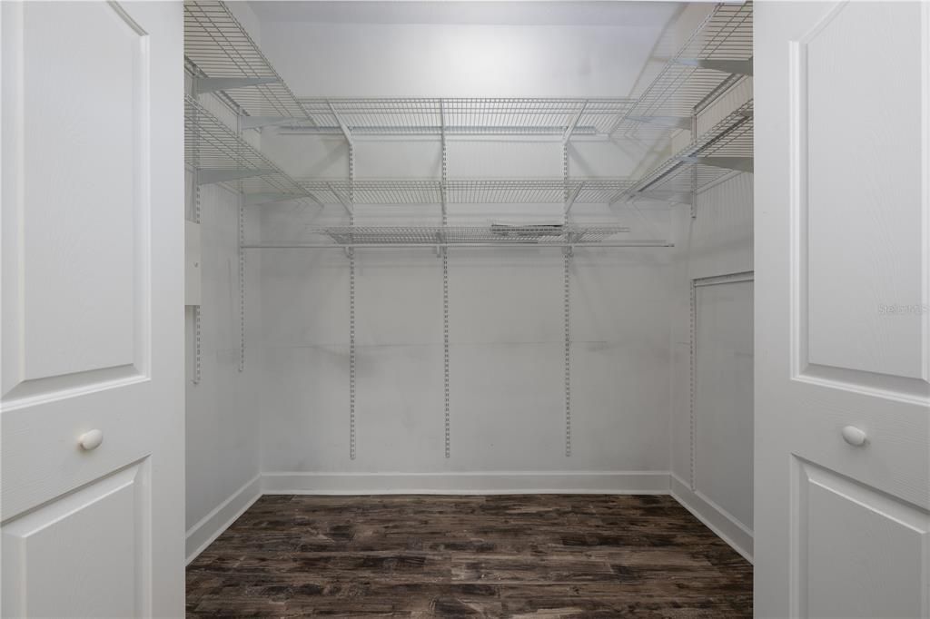 На продажу: $574,900 (3 спален, 3 ванн, 2546 Квадратных фут)