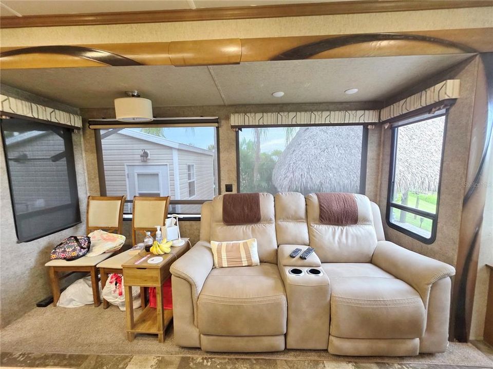 En Venta: $210,000 (0.07 acres)