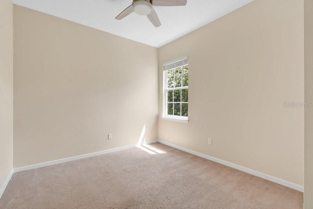 En Renta: $4,000 (5 camas, 2 baños, 2305 Pies cuadrados)