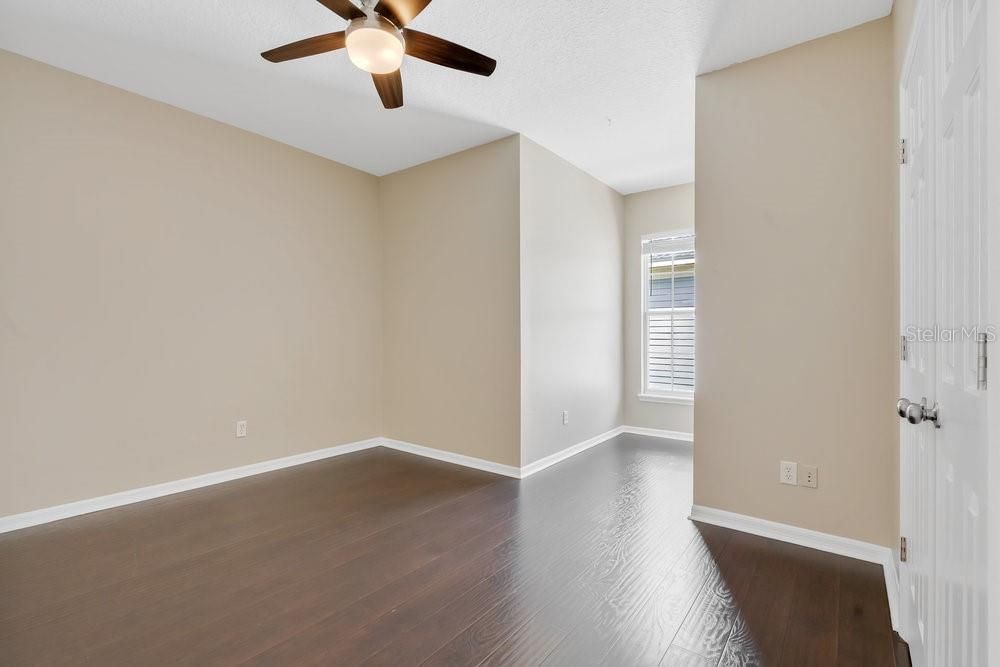 En Renta: $4,000 (5 camas, 2 baños, 2305 Pies cuadrados)