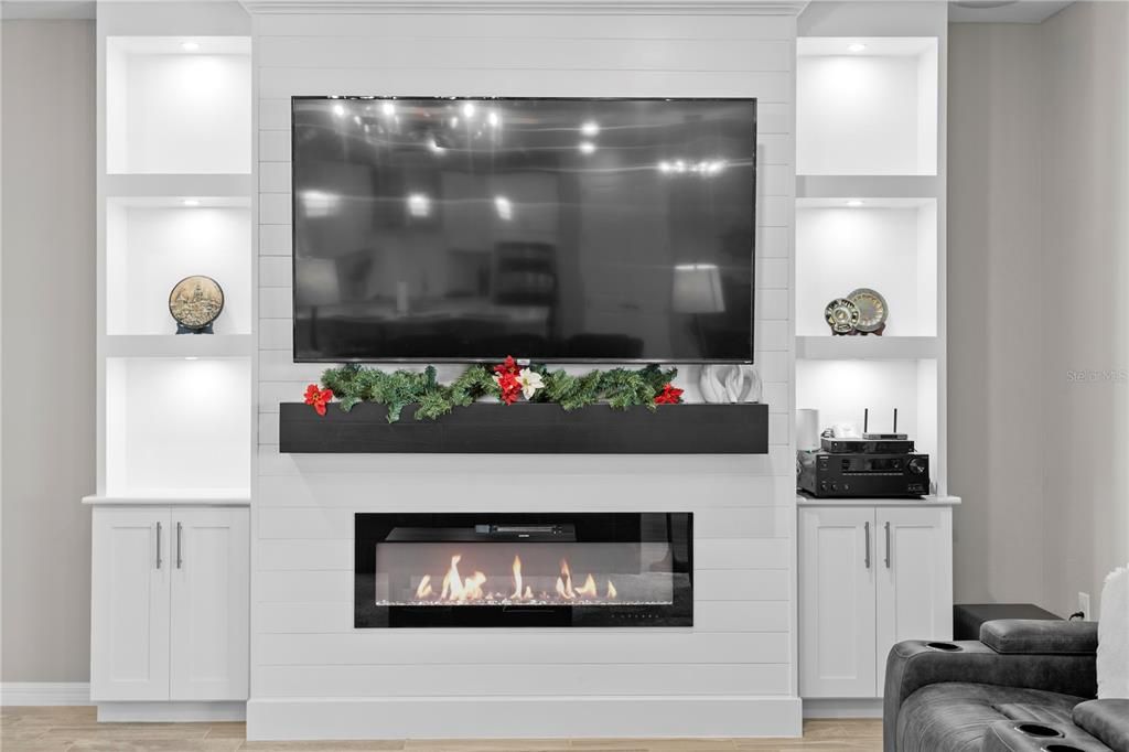 For Sale: $894,900 (5 beds, 4 baths, 4210 Square Feet)