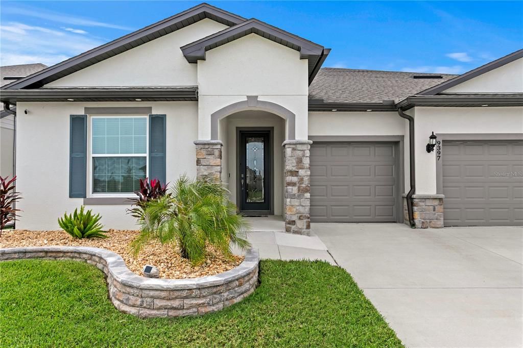 For Sale: $894,900 (5 beds, 4 baths, 4210 Square Feet)