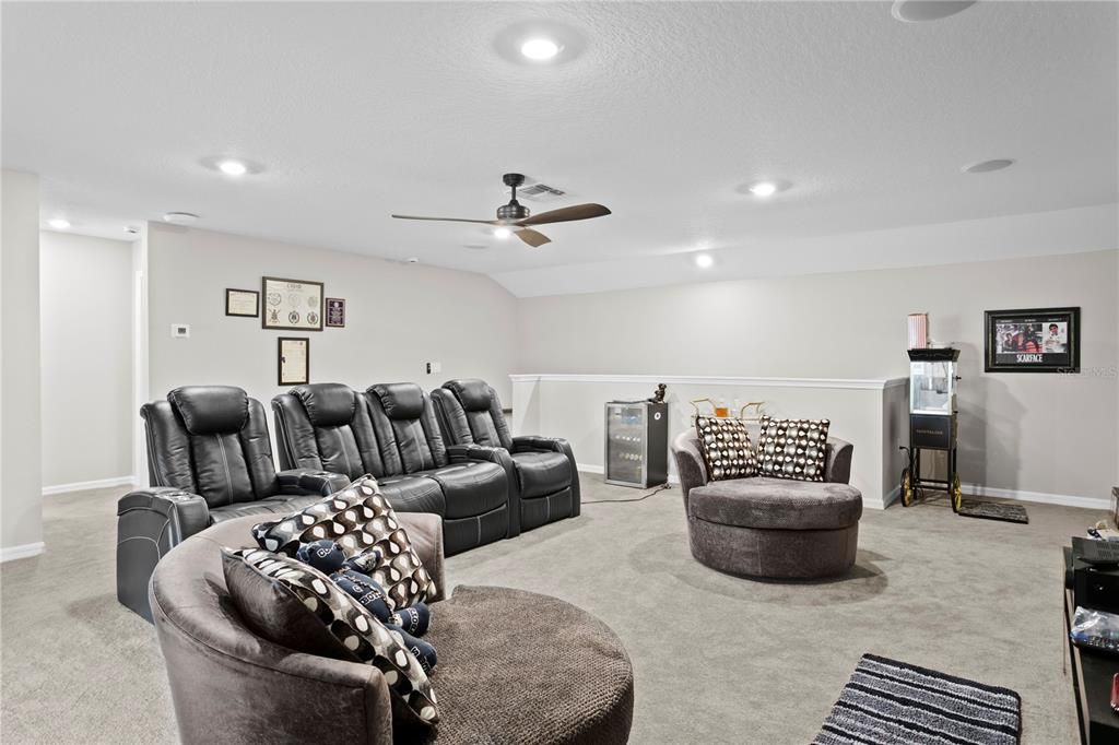 For Sale: $894,900 (5 beds, 4 baths, 4210 Square Feet)