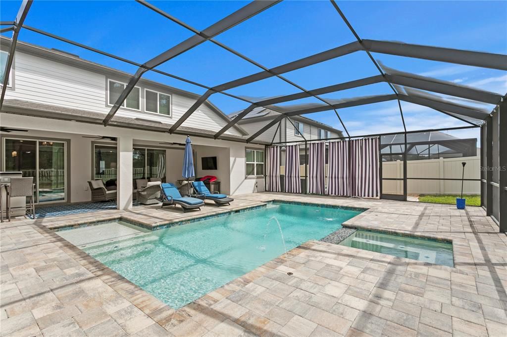 For Sale: $894,900 (5 beds, 4 baths, 4210 Square Feet)