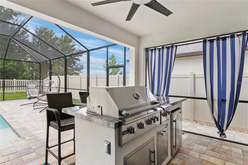 For Sale: $894,900 (5 beds, 4 baths, 4210 Square Feet)