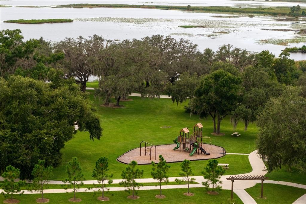 For Sale: $894,900 (5 beds, 4 baths, 4210 Square Feet)