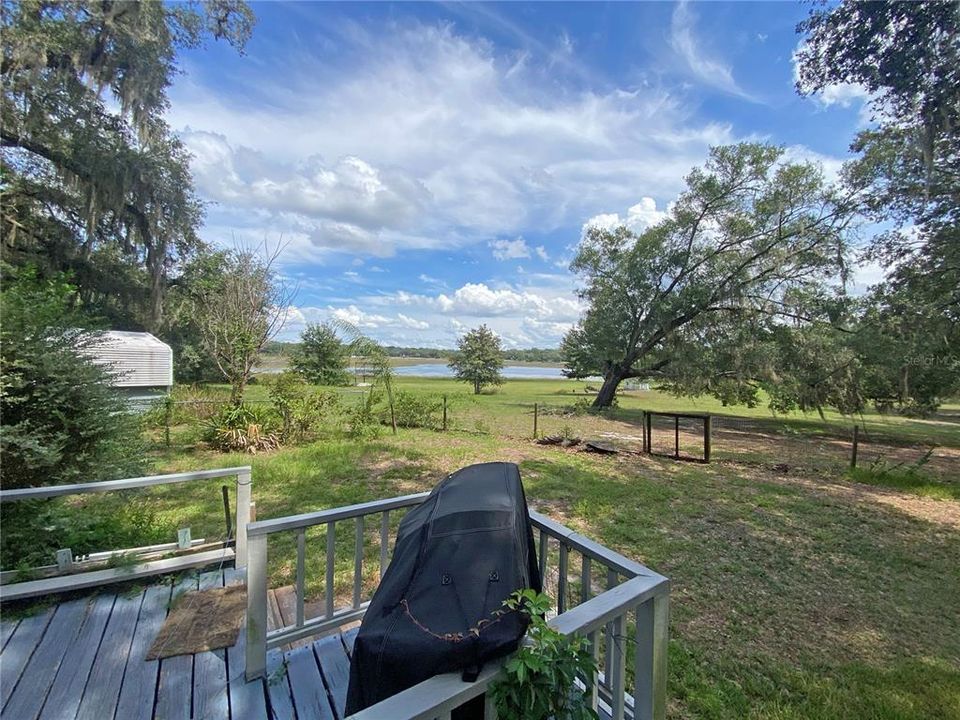 For Sale: $115,000 (3 beds, 1 baths, 672 Square Feet)