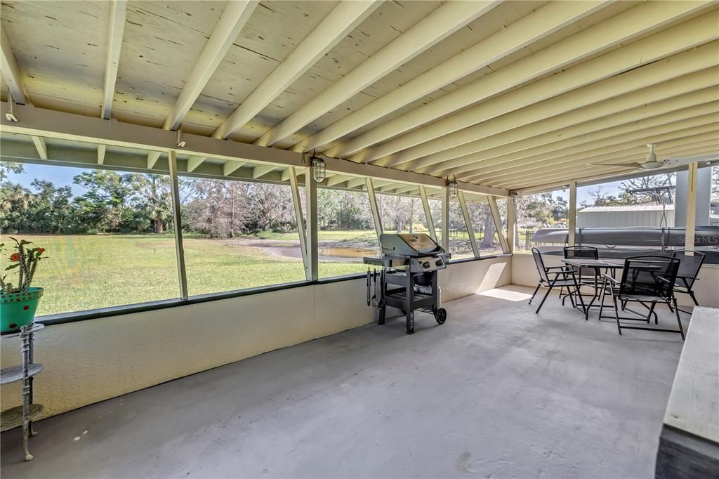 For Sale: $699,000 (2 beds, 2 baths, 1872 Square Feet)