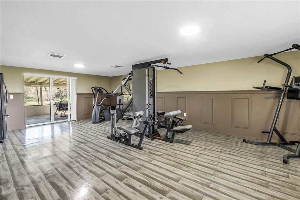 For Sale: $699,000 (2 beds, 2 baths, 1872 Square Feet)