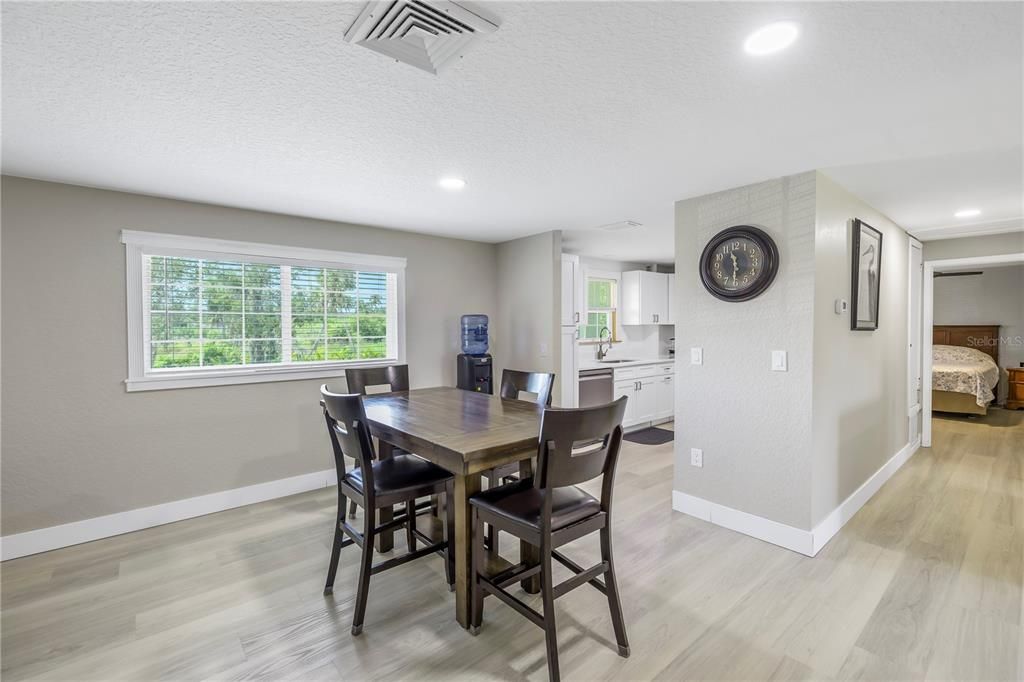 For Sale: $699,000 (2 beds, 2 baths, 1872 Square Feet)