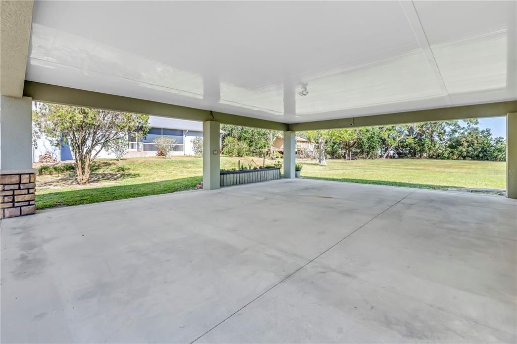 For Sale: $699,000 (2 beds, 2 baths, 1872 Square Feet)