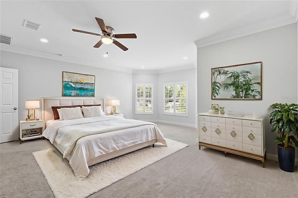 Active With Contract: $699,900 (4 beds, 3 baths, 2730 Square Feet)