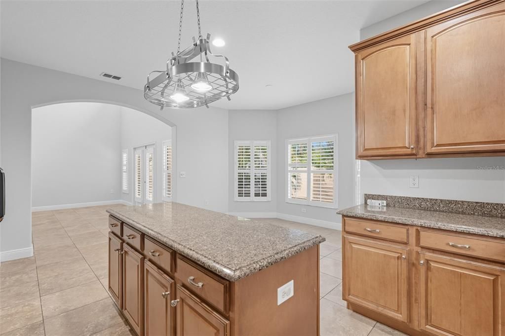 Active With Contract: $699,900 (4 beds, 3 baths, 2730 Square Feet)