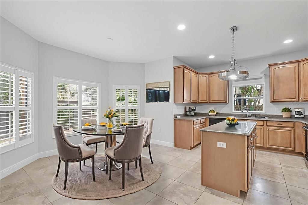 Active With Contract: $699,900 (4 beds, 3 baths, 2730 Square Feet)