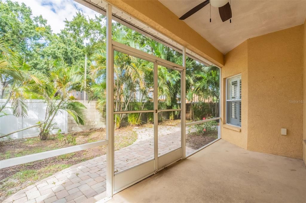 Active With Contract: $699,900 (4 beds, 3 baths, 2730 Square Feet)