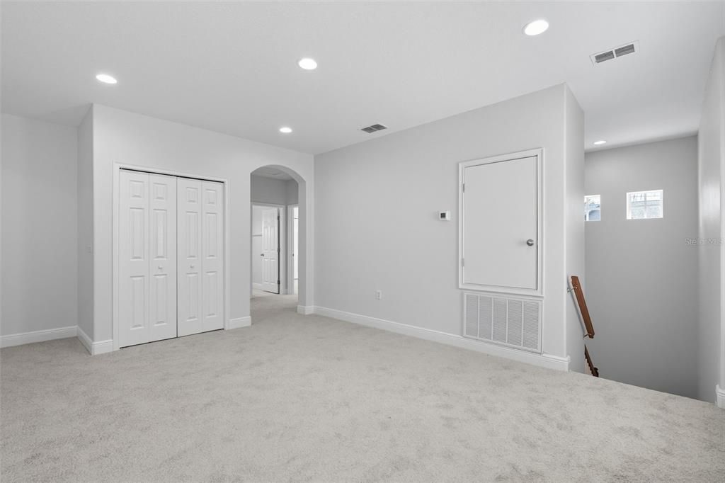 Active With Contract: $699,900 (4 beds, 3 baths, 2730 Square Feet)