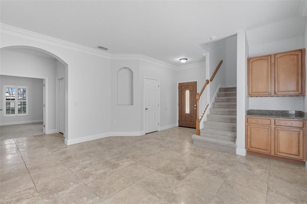 Active With Contract: $699,900 (4 beds, 3 baths, 2730 Square Feet)