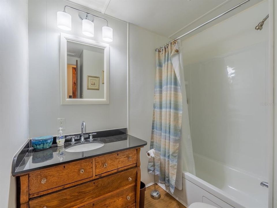 For Sale: $685,000 (3 beds, 2 baths, 1761 Square Feet)