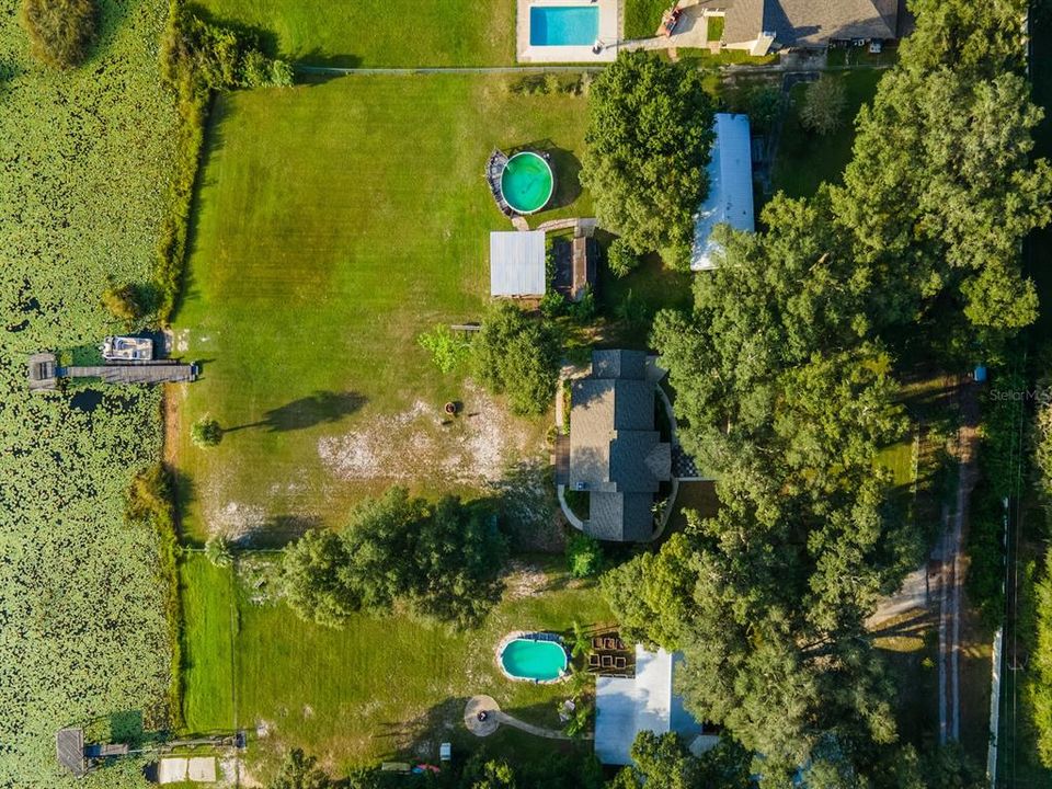 For Sale: $685,000 (3 beds, 2 baths, 1761 Square Feet)