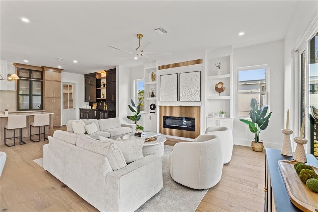 En Renta: $21,500 (6 camas, 5 baños, 3960 Pies cuadrados)