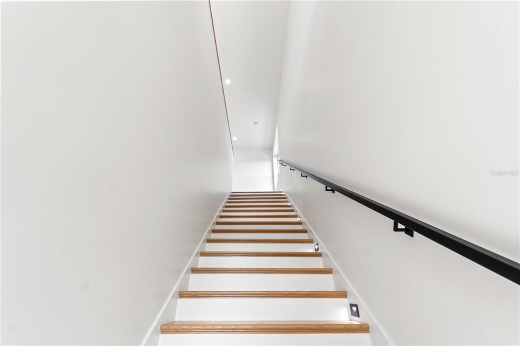 En Renta: $21,500 (6 camas, 5 baños, 3960 Pies cuadrados)