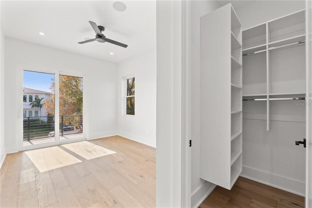 En Renta: $21,500 (6 camas, 5 baños, 3960 Pies cuadrados)