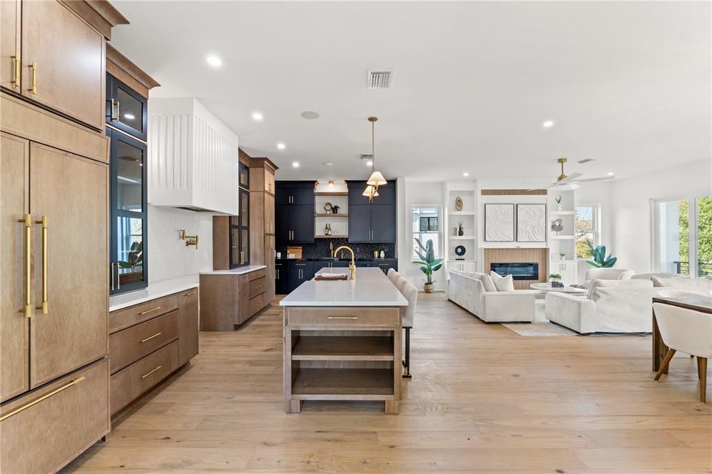 En Renta: $21,500 (6 camas, 5 baños, 3960 Pies cuadrados)