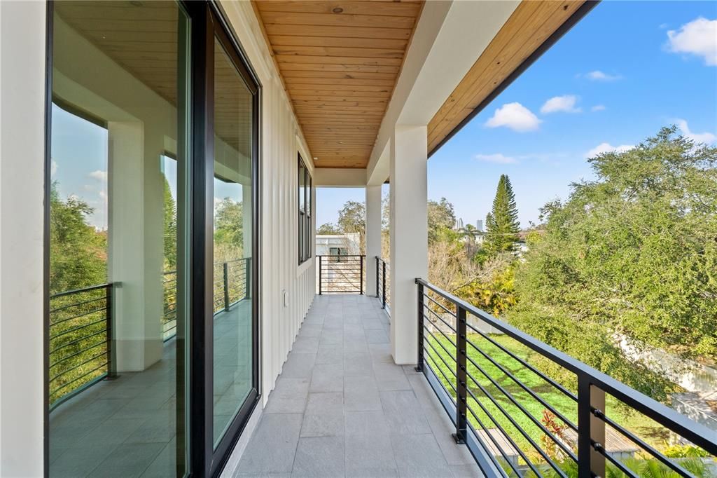 En Renta: $21,500 (6 camas, 5 baños, 3960 Pies cuadrados)