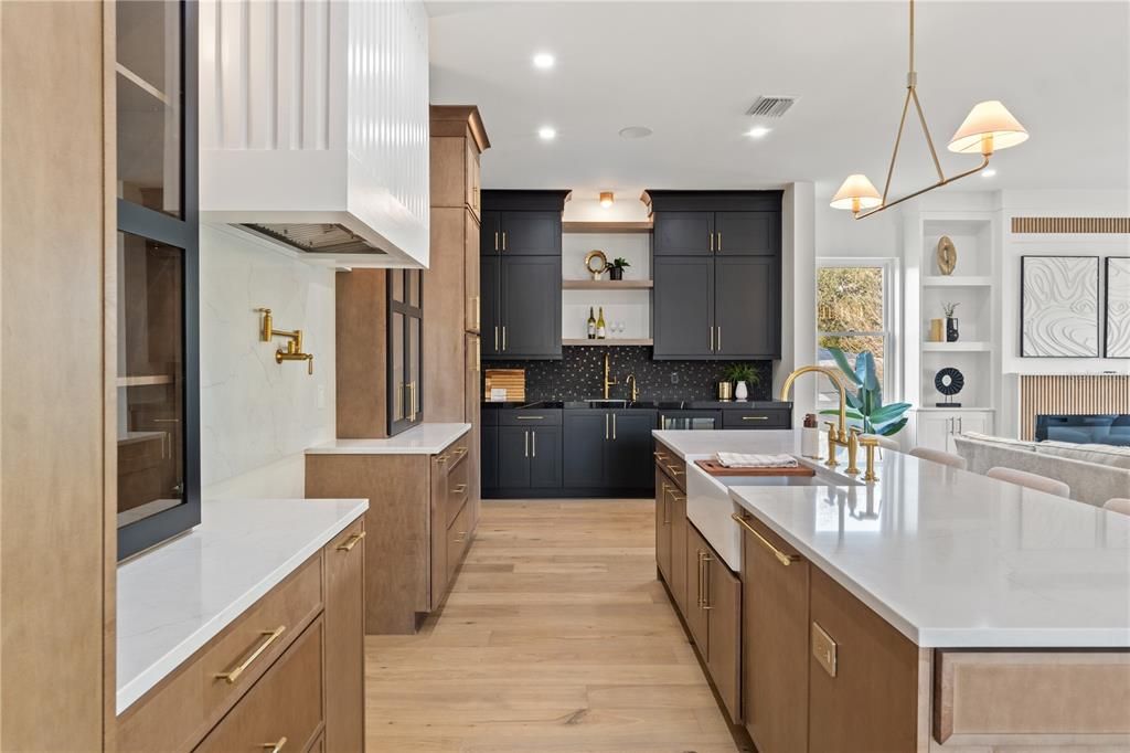 En Renta: $21,500 (6 camas, 5 baños, 3960 Pies cuadrados)