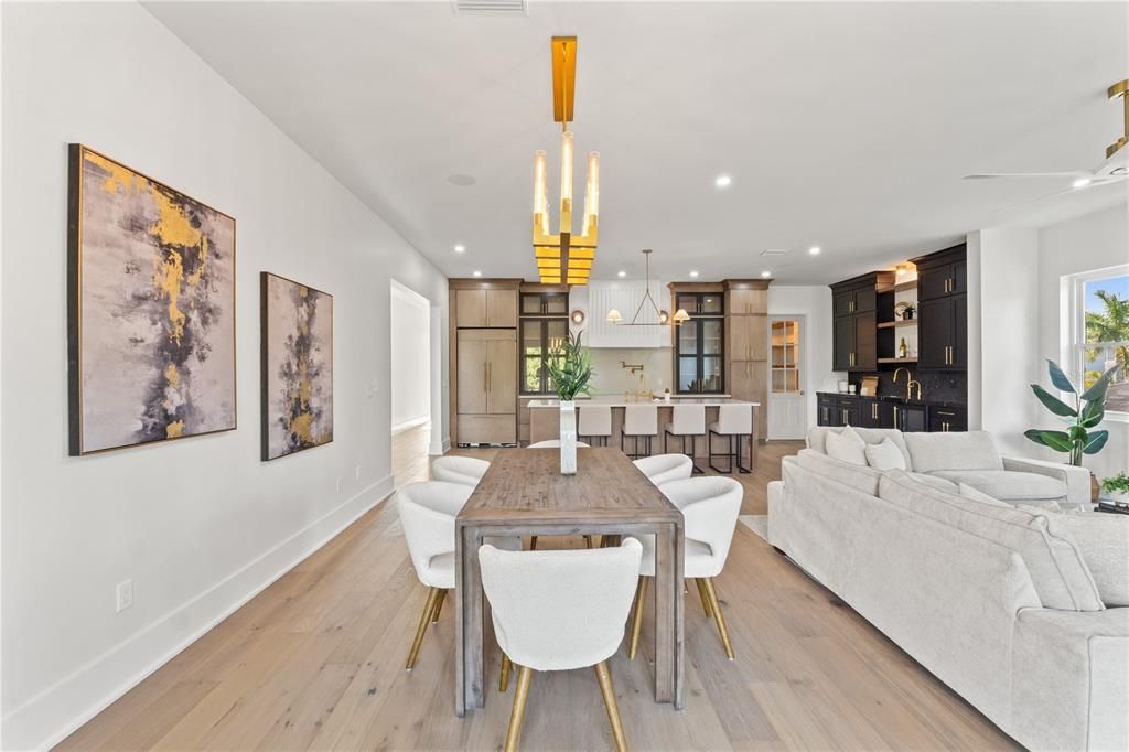 En Renta: $21,500 (6 camas, 5 baños, 3960 Pies cuadrados)