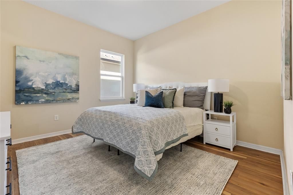 合同活跃: $749,900 (5 贝兹, 4 浴室, 4259 平方英尺)