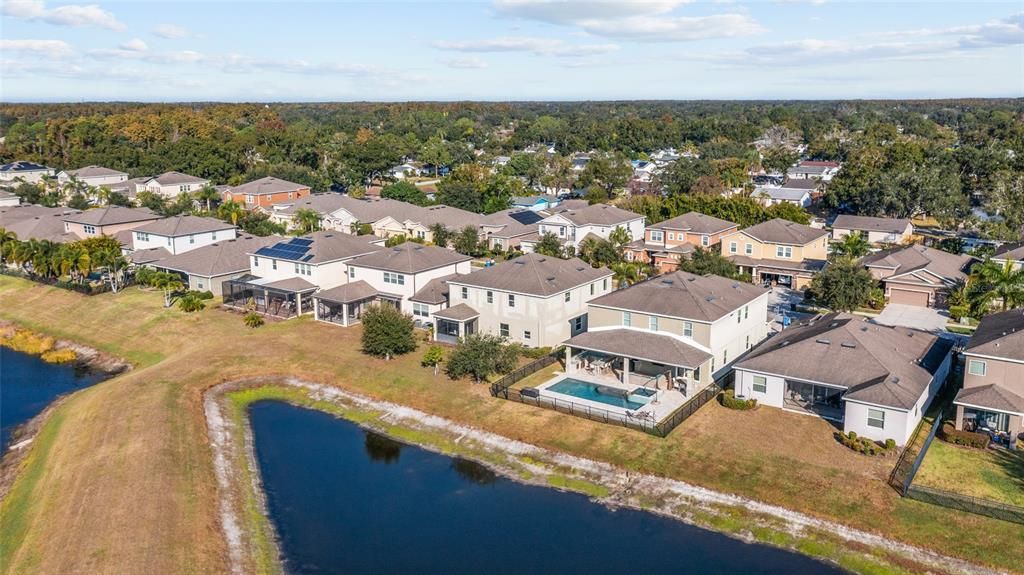 合同活跃: $749,900 (5 贝兹, 4 浴室, 4259 平方英尺)