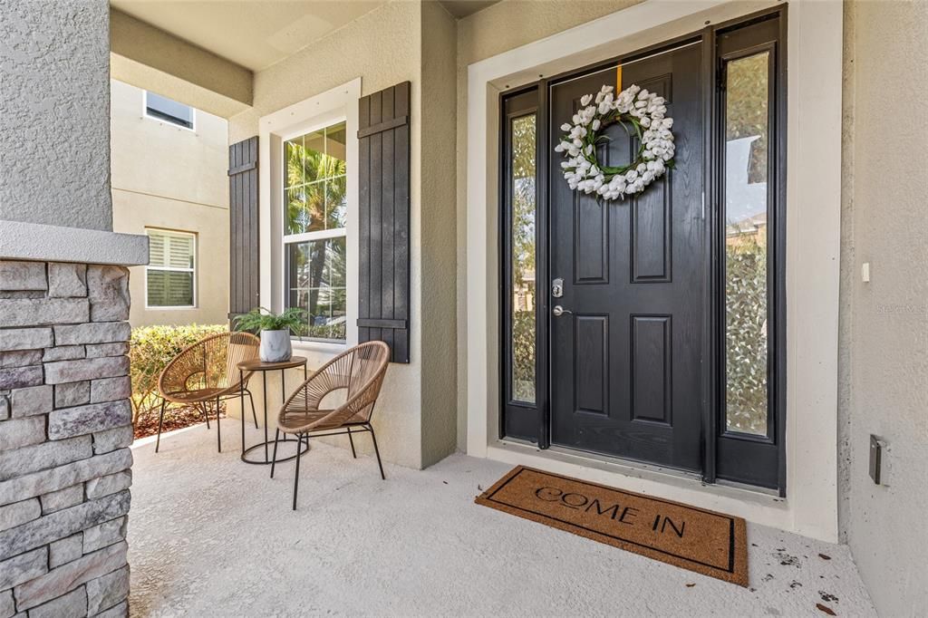 合同活跃: $749,900 (5 贝兹, 4 浴室, 4259 平方英尺)