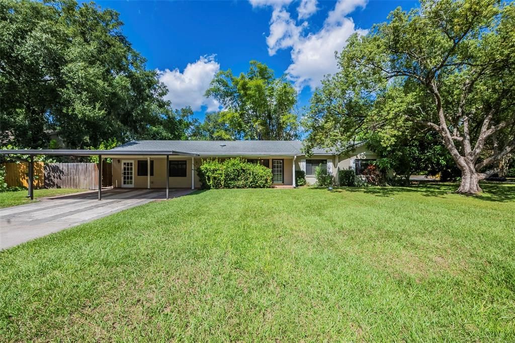 Active With Contract: $449,900 (3 beds, 2 baths, 2277 Square Feet)