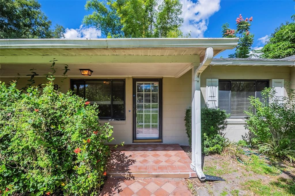 Active With Contract: $449,900 (3 beds, 2 baths, 2277 Square Feet)